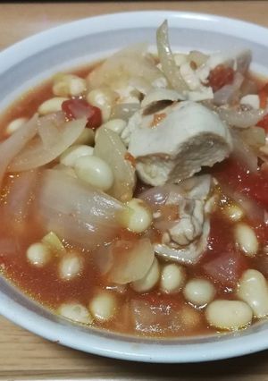 鶏肉と大豆のトマトスープ-レシピのメイン写真