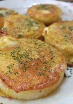 甘うま～い♪　玉ねぎのカレーチーズピカタ-レシピのメイン写真