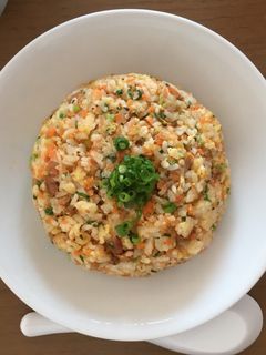 簡単美味しい!鶏そぼろフレークチャーハン-レシピのメイン写真