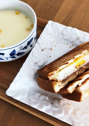 ホットサンドメーカーで美味しいハムチーズ-レシピのメイン写真