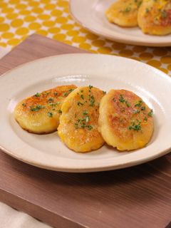 もちもち!コーンいももち-レシピのメイン写真