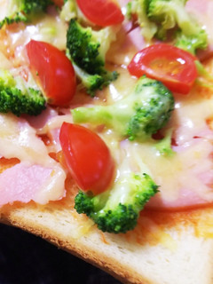 簡単&美味しい!!ピザ風トースト-レシピのメイン写真