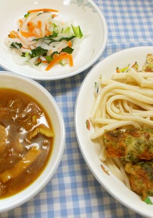 【学校給食】野菜たっぷりカレーつけめん-レシピのメイン写真