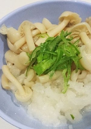 【男飯】キノコ野郎のブナピーおろし【茸】-レシピのメイン写真