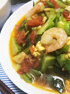 スープうま!きゅうりとえびトマト卵炒め-レシピのメイン写真