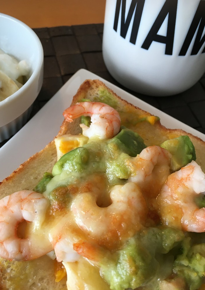 アボカドとエビがあったらトースト-レシピのメイン写真