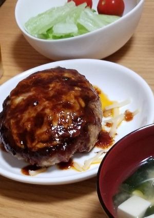 卵なし！！お店より美味しいハンバーグ-レシピのメイン写真