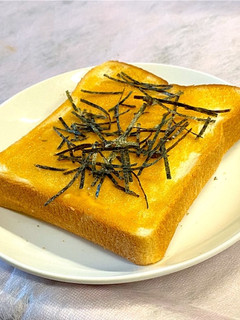 朝ごはんに♪マヨ醤油のトースト-レシピのメイン写真
