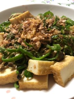 ピーマンと厚揚げのにんにくバター炒め-レシピのメイン写真