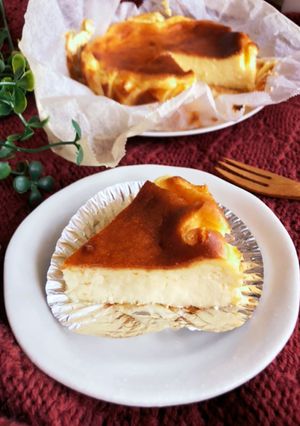 簡単すぎる♡ヨーグルトバスクチーズケーキ-レシピのメイン写真