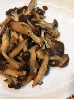キノコのめんつゆバターソテー-レシピのメイン写真