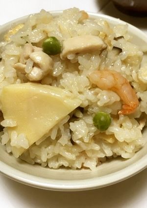 たけのこ炊き込みご飯　鶏肉・えび・新たま-レシピのメイン写真