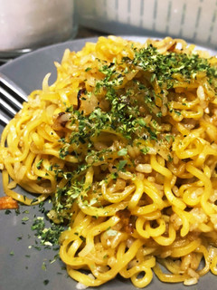 インスタント麺で作る簡単焼きそば-レシピのメイン写真