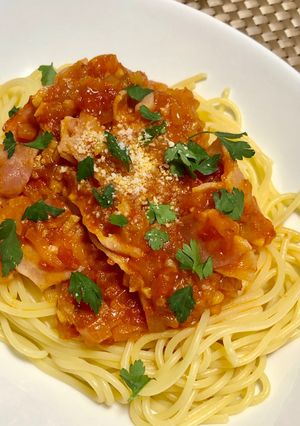 ベーコンのトマトソーススパゲティ-レシピのメイン写真