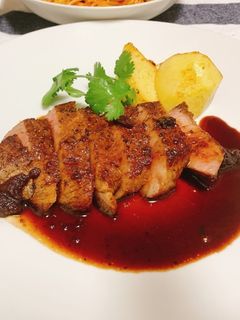 お家でビーフステーキ!赤ワインソース-レシピのメイン写真