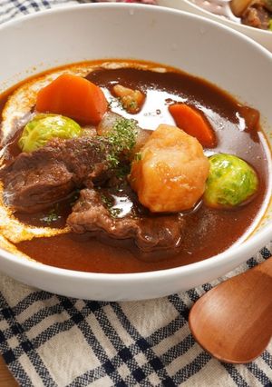 洋食屋さんのビーフシチュー-レシピのメイン写真