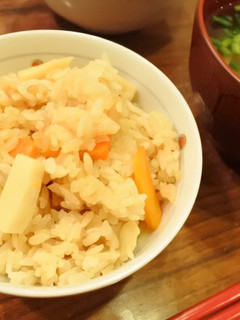 春を感じるたけのこご飯-レシピのメイン写真