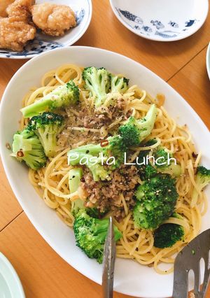 ひき肉とブロッコリーのペペロン風パスタ-レシピのメイン写真