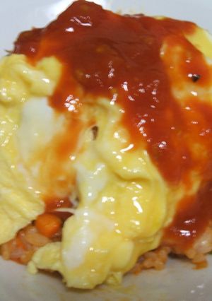 大人風味のトマトソースでオムライス♪-レシピのメイン写真