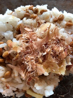 手抜きの納豆おかかチーズご飯-レシピのメイン写真