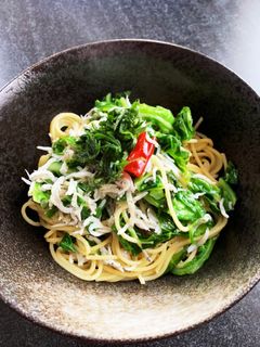 春キャベツとしらすのペペロンチーノ-レシピのメイン写真