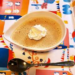 รูปของ カフェオレスティックで簡単プリン