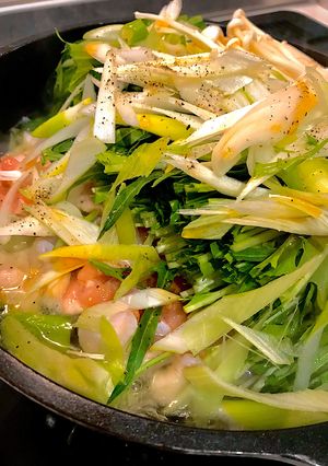 鍋の素なしでも美味しく！ごま油香る鶏鍋♬-レシピのメイン写真
