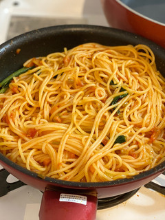 小松菜のトマトソースパスタ-レシピのメイン写真