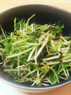 塩昆布と水菜のパクパクサラダ!節約!-レシピのメイン写真