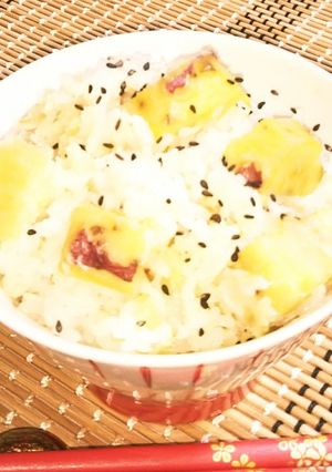 簡単☆さつま芋ゴロゴロゴロゴロゴロご飯-レシピのメイン写真