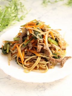 簡単!焼きそば☆牛もやしでかさ増し-レシピのメイン写真