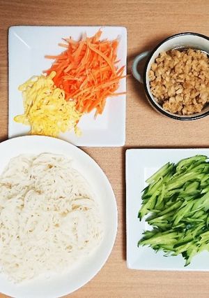 生姜がきいた肉味噌そうめん-レシピのメイン写真