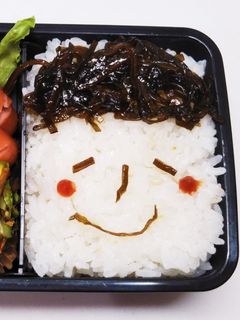 昆布の佃煮で顔★-レシピのメイン写真