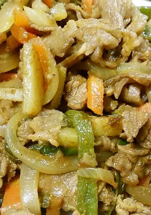 青椒肉絲 カレー味で-レシピのメイン写真