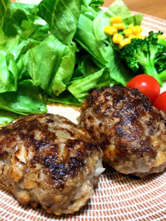 肉汁閉じ込め!ハンバーグ-レシピのメイン写真