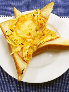 春キャベツのトースト-レシピのメイン写真