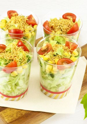 子どもと一緒に！パリ麺カップサラダ-レシピのメイン写真