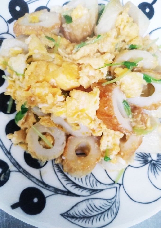 簡単に♪ちくわと豆苗の卵とじ-レシピのメイン写真
