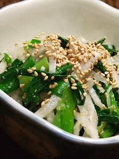 ニラと大根の梅酢胡麻あえ☆-レシピのメイン写真
