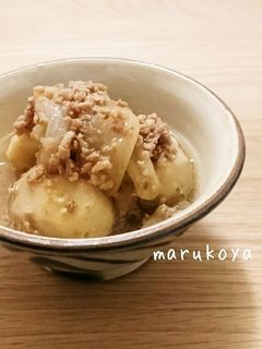 里芋と新玉ねぎのそぼろ煮-レシピのメイン写真
