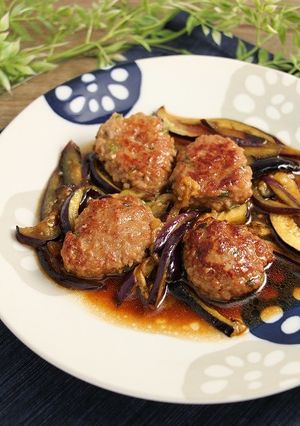 簡単！甘辛ハンバーグと茄子のオイスタ炒め-レシピのメイン写真