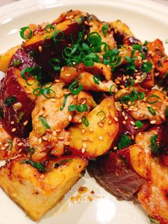 コクうま!豚バラ肉とサツマイモの甘辛炒め-レシピのメイン写真
