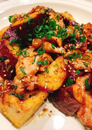 コクうま！豚バラ肉とサツマイモの甘辛炒め-レシピのメイン写真