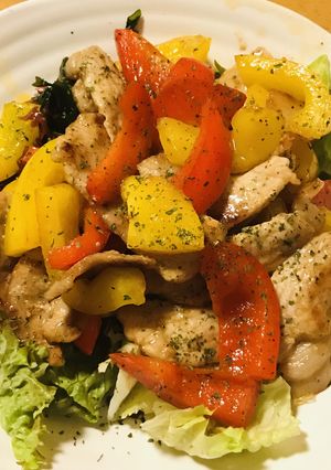 豚肉のパプリカ２色のシンプル塩＆胡椒炒め-レシピのメイン写真