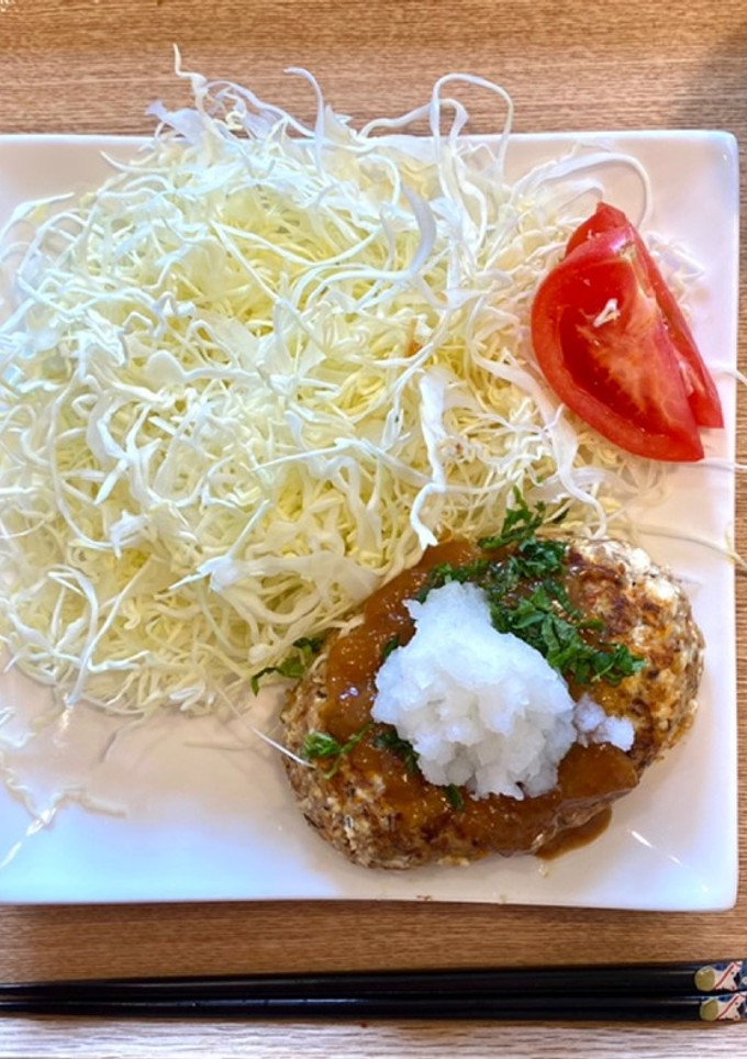さばの味噌煮缶でふわふわ和風ハンバーグ-レシピのメイン写真