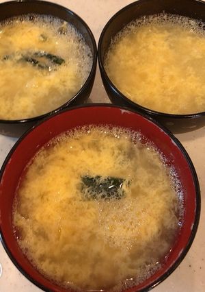簡単即席お湯を注ぐだけ、玉子わかめスープ-レシピのメイン写真