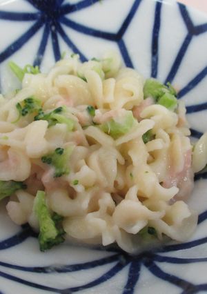 離乳食９か月～マカロニのホワイトソース-レシピのメイン写真