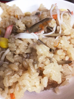 ゴボウの炊き込みご飯-レシピのメイン写真
