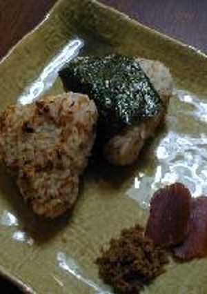 郷土料理☆ちりめん山椒とおにぎり2種__Local dishes/Chirimen Zansho&Onigiri(Young Sardines seasoned Japanese papper&Rice ball)-レシピのメイン写真