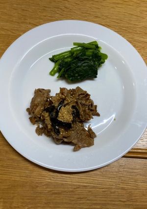 豚薄切り肉の梅干し炒め（一人ご飯）-レシピのメイン写真